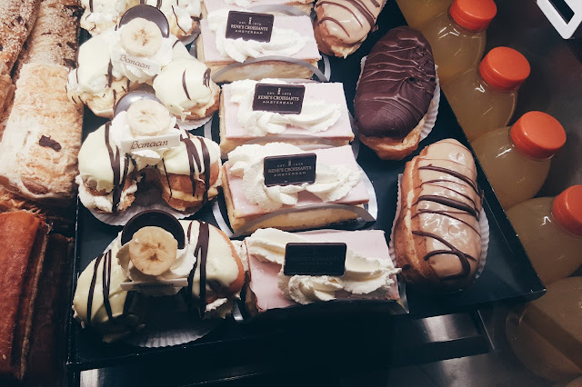 renes croissants desserts renes croissants desserts
