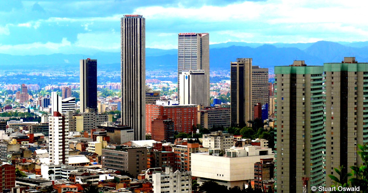 Importing Your Car and Household Goods Into Colombia