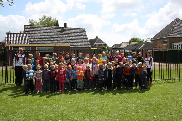 zalk-tegen-kanker-foto-s-sponsorloop-16-mei-oranjeschool-zalk