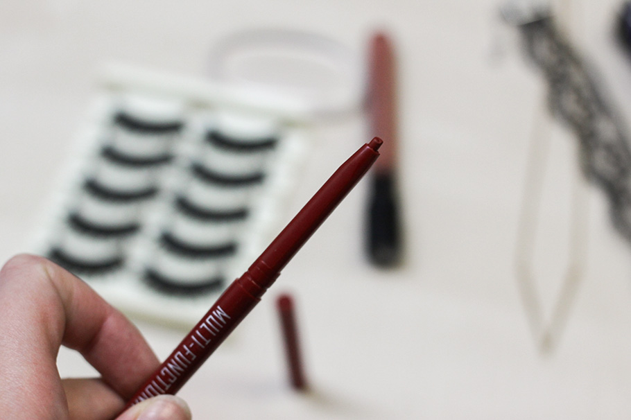 Née Jolie, l'e-shop pour petits budgets née jolie maquillage crayon lèvres