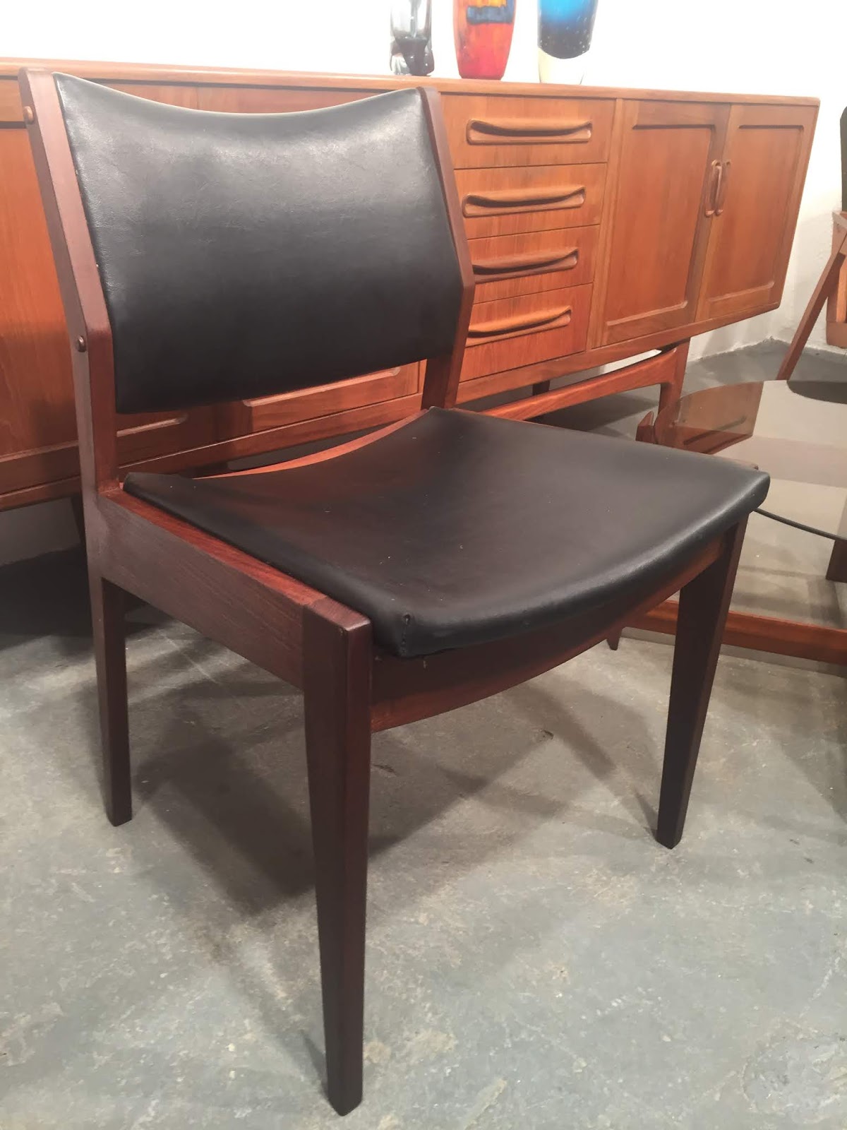 Vintage Furniture Ireland OCD 2018