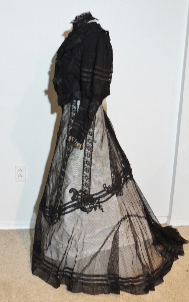 All The Pretty Dresses: Beautiful Black Net Edwardian Dress