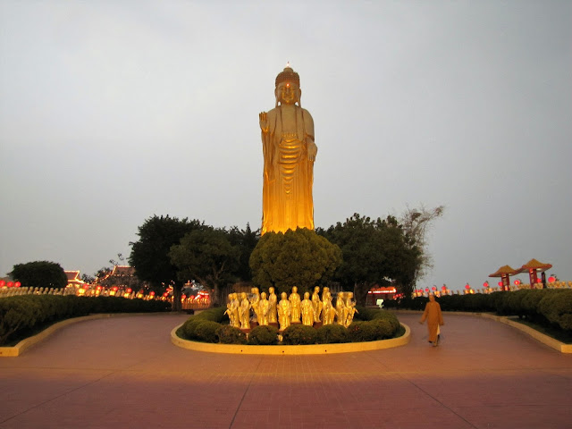 large buddha statue buddha land fo guang shan kaohsiung taiwan