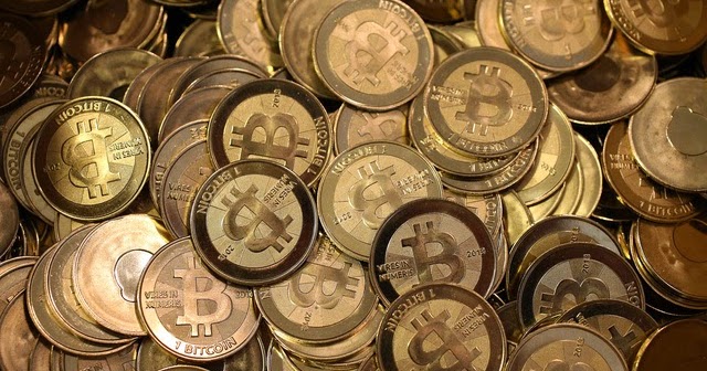 Mit rögzít a Bitcoin Blockchain? - Bevételek - 