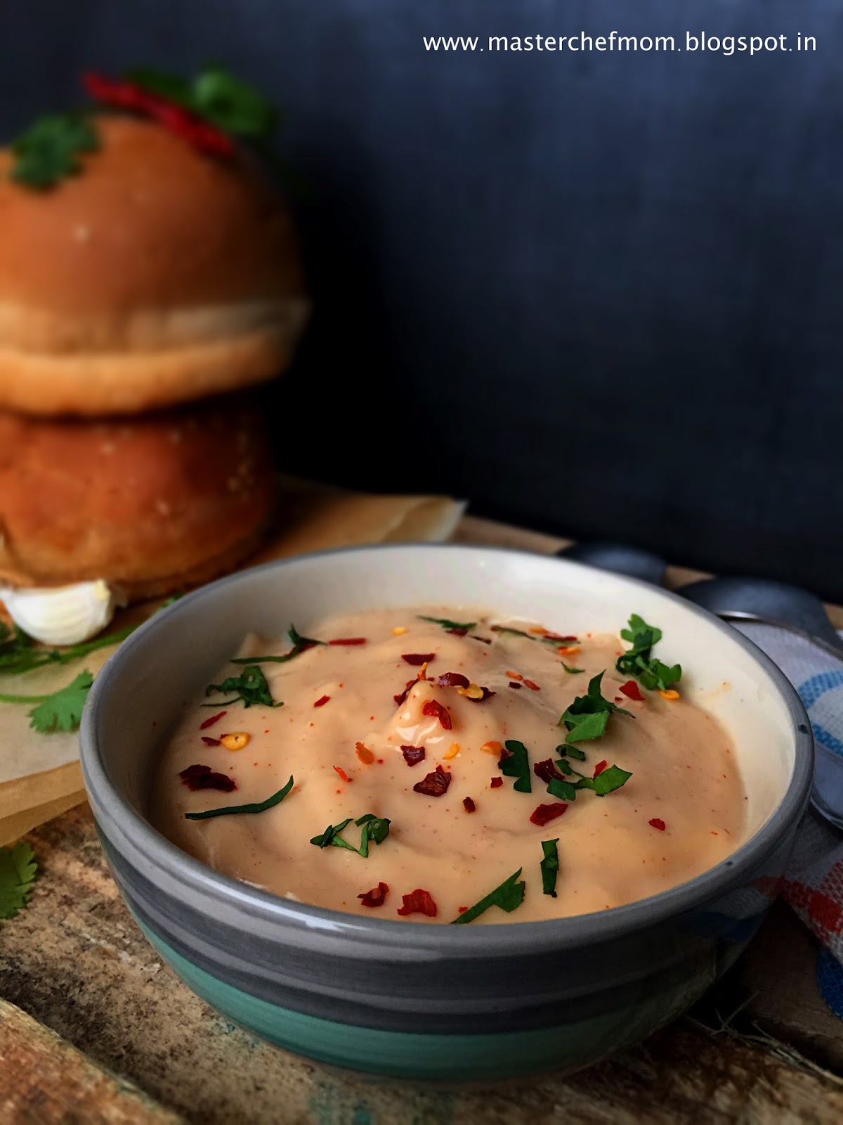 MASTERCHEFMOM Vegan Cheese Spread Garlic and Paprika Cheese Spread