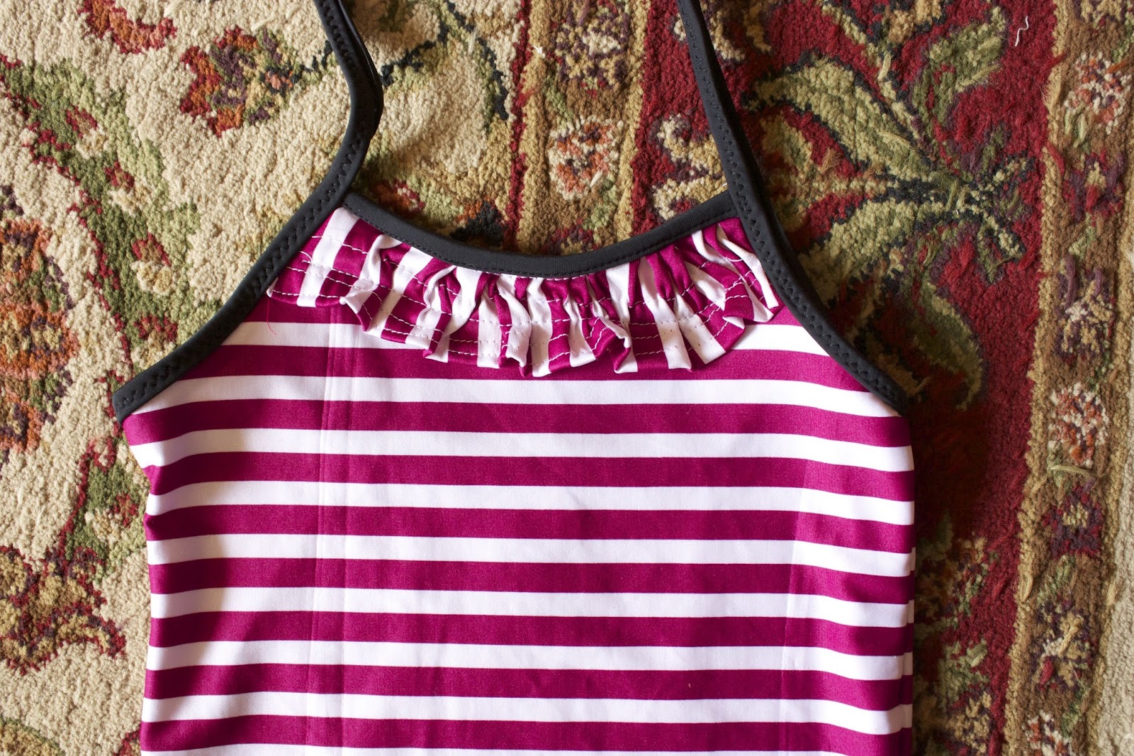 Zaaberry Girls 2Piece Swimsuit TUTORIAL & PATTERN