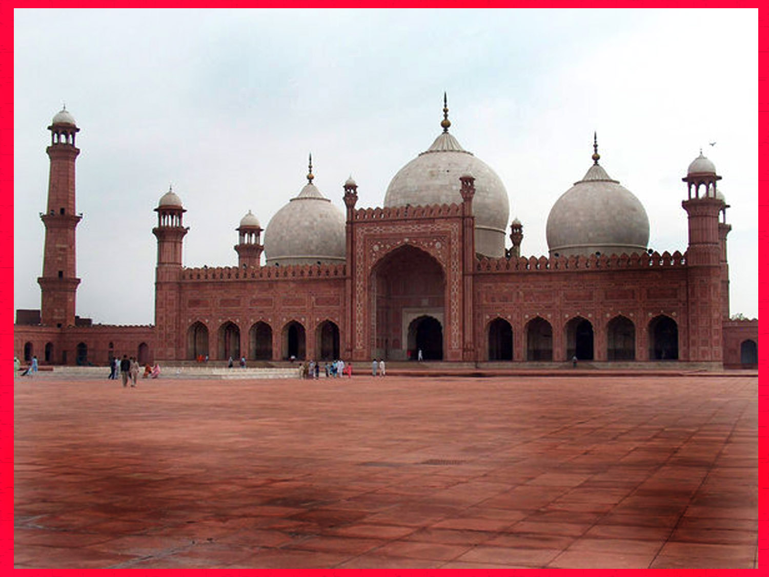 Spreebird Badshahi Mosque(Lahore Pakistan)