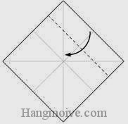 Bước 2: Gấp cạnh giấy vào trong. Bước 2: Gấp cạnh giấy vào trong.