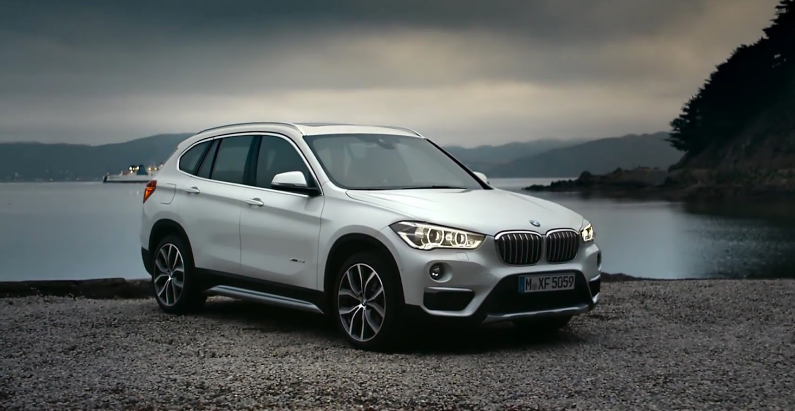 BMW Uzmanı: BMW, F48 X1 sDrive18i Modelinde Güncellemeye Gitti