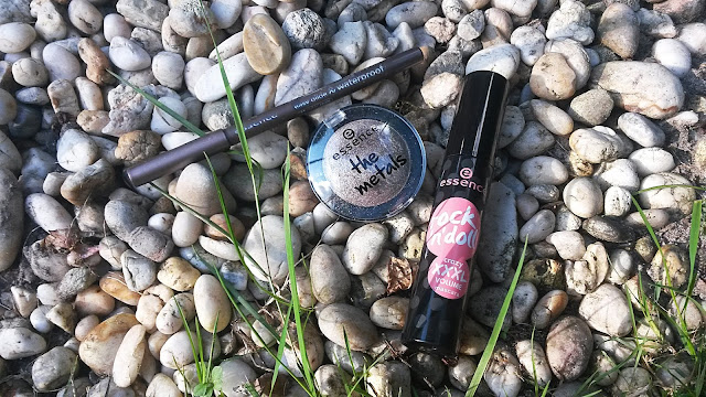 Kajal, Lidschatten & Mascara von Essence