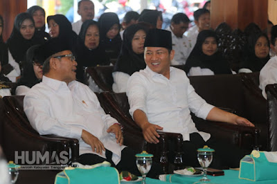 Peringati Isra' Mi'raj, ASN Trenggalek Ngaji Bareng KH Imam Hambali dan Abah Topan