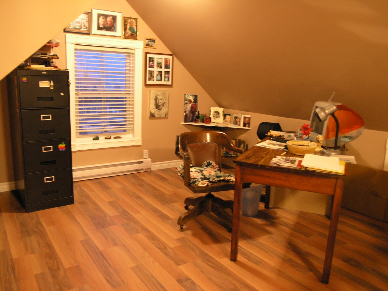 home-for-sale-liverpool-nova-scotia-third-floor-loft