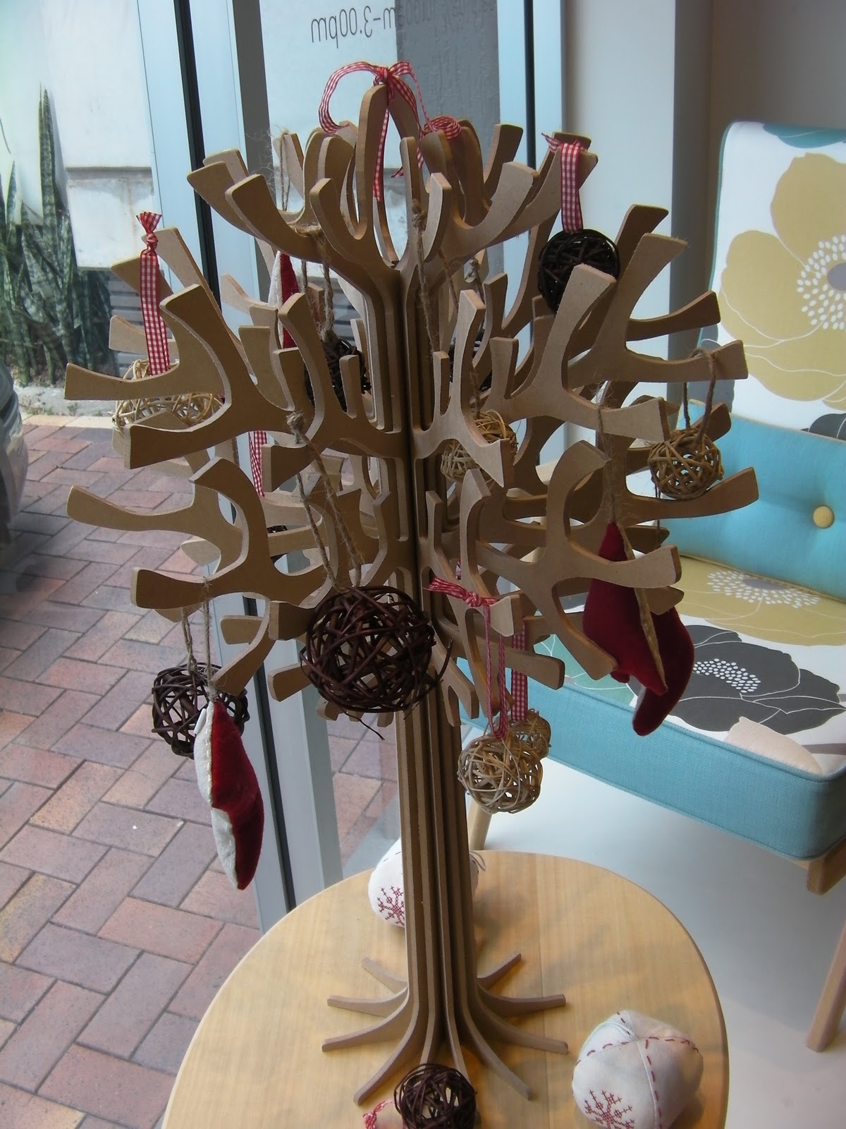 store wrapped Warwick