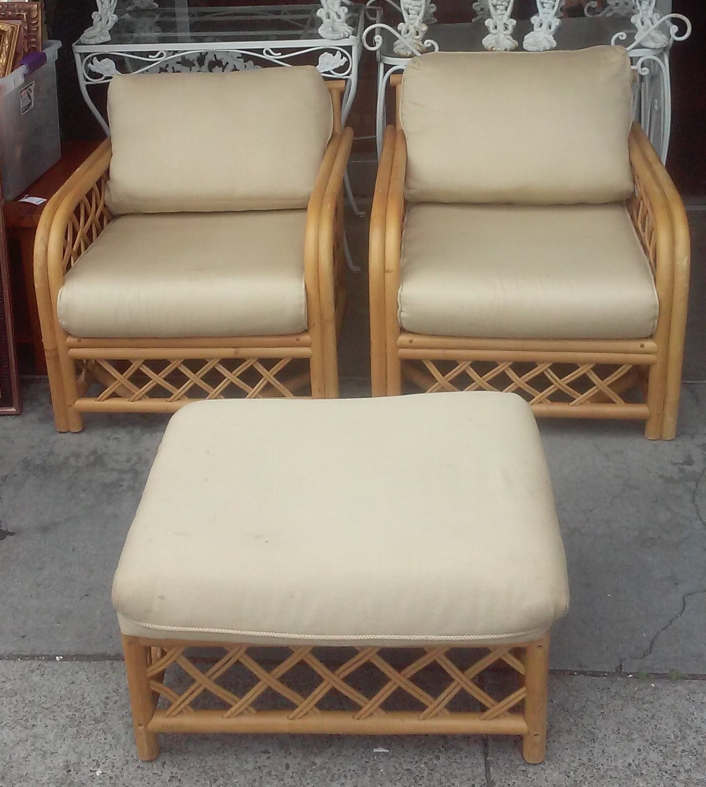 UHURU FURNITURE & COLLECTIBLES SOLD 4433 Vintage Bamboo Living Room