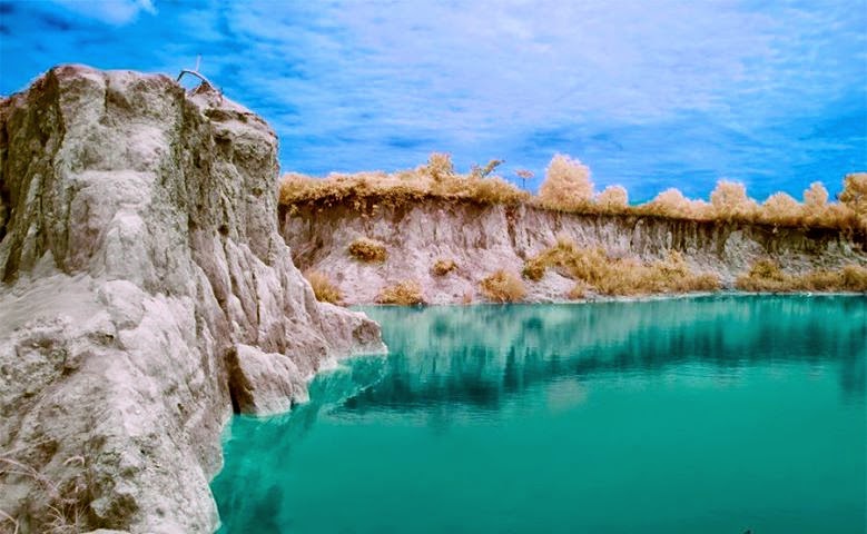 Objek Wisata Danau Biru Singkawang | SINGKAWANG BLOG™