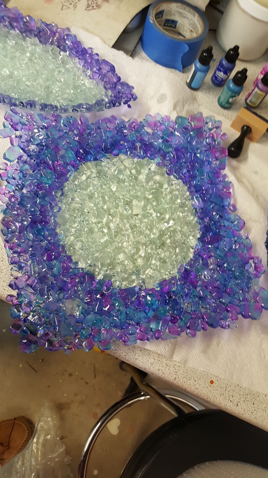 How to break Tempered Glass