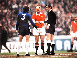 MANCHESTER UNITED FORLIFE: Bobby Charlton in 1973..Before the kick off