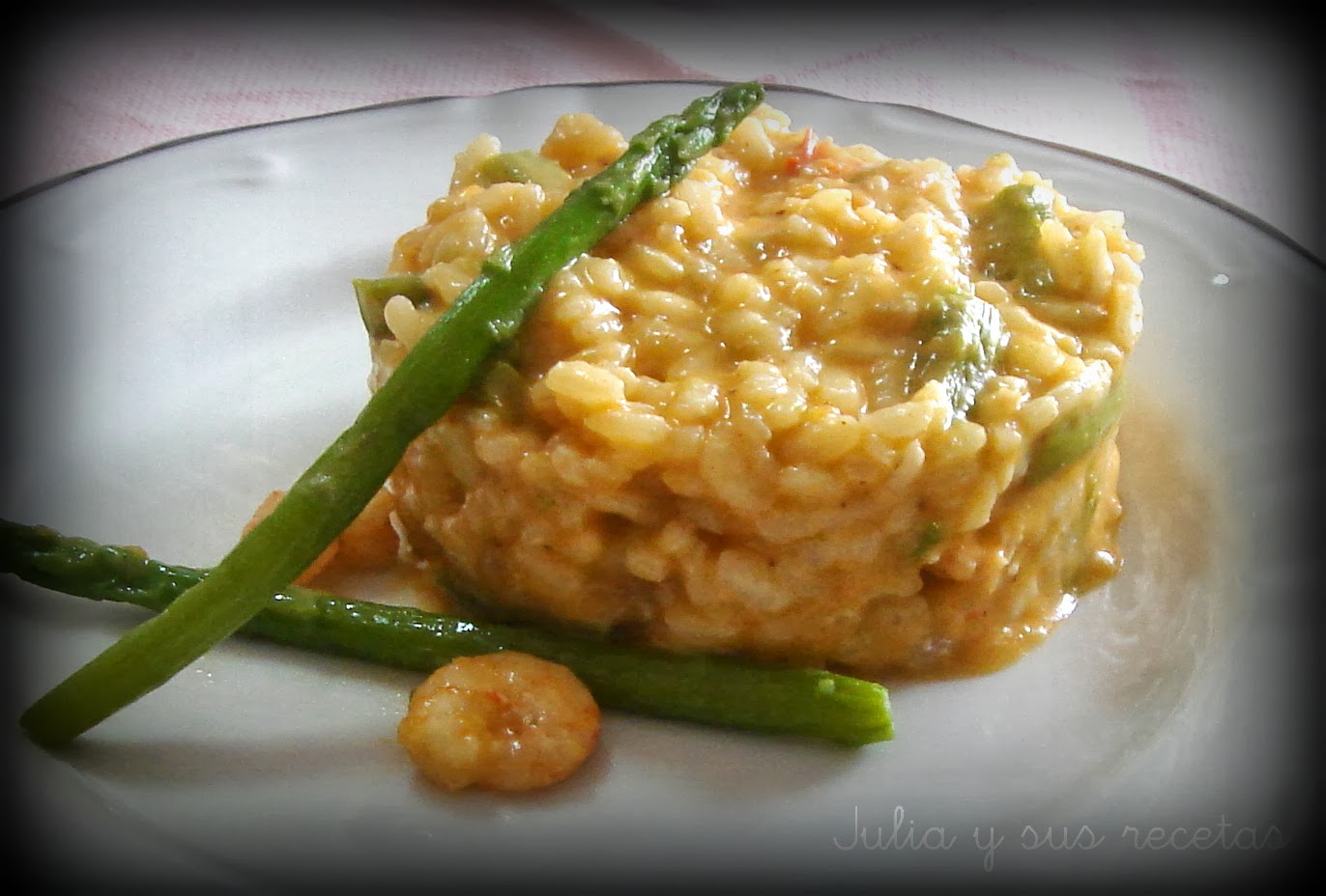 Risotto de espárragos y gambas. Julia y sus recetas Risotto de espárragos y gambas. Julia y sus recetas