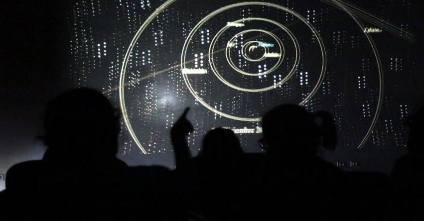 IGP: Entregará 2 mil lentes tipo 3D para observar eclipse parcial de sol en Arequipa IGP: Entregará 2 mil lentes tipo 3D para observar eclipse parcial de sol en Arequipa
