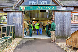 flyte fancy door largest hole pop build ever troops gather hear plan