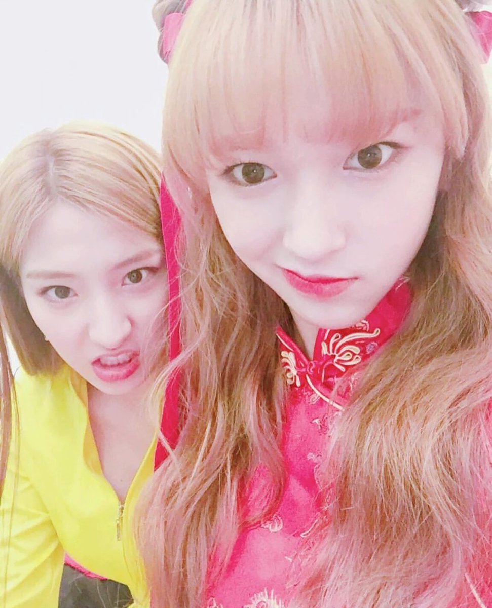 Kpop - Cheng Xiao Updates Fans With Beautiful Selcas | Kpop News And Lyrics