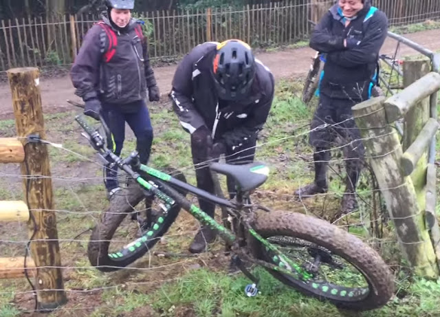 remove_image fatbike bike bicicleta fail ciclista