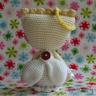 Crochet angel pattern