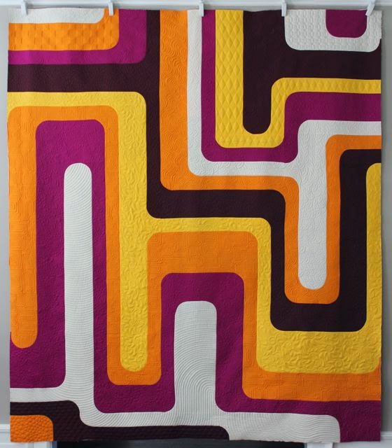 Rachael Dorr: Groovy Curvy Quilt