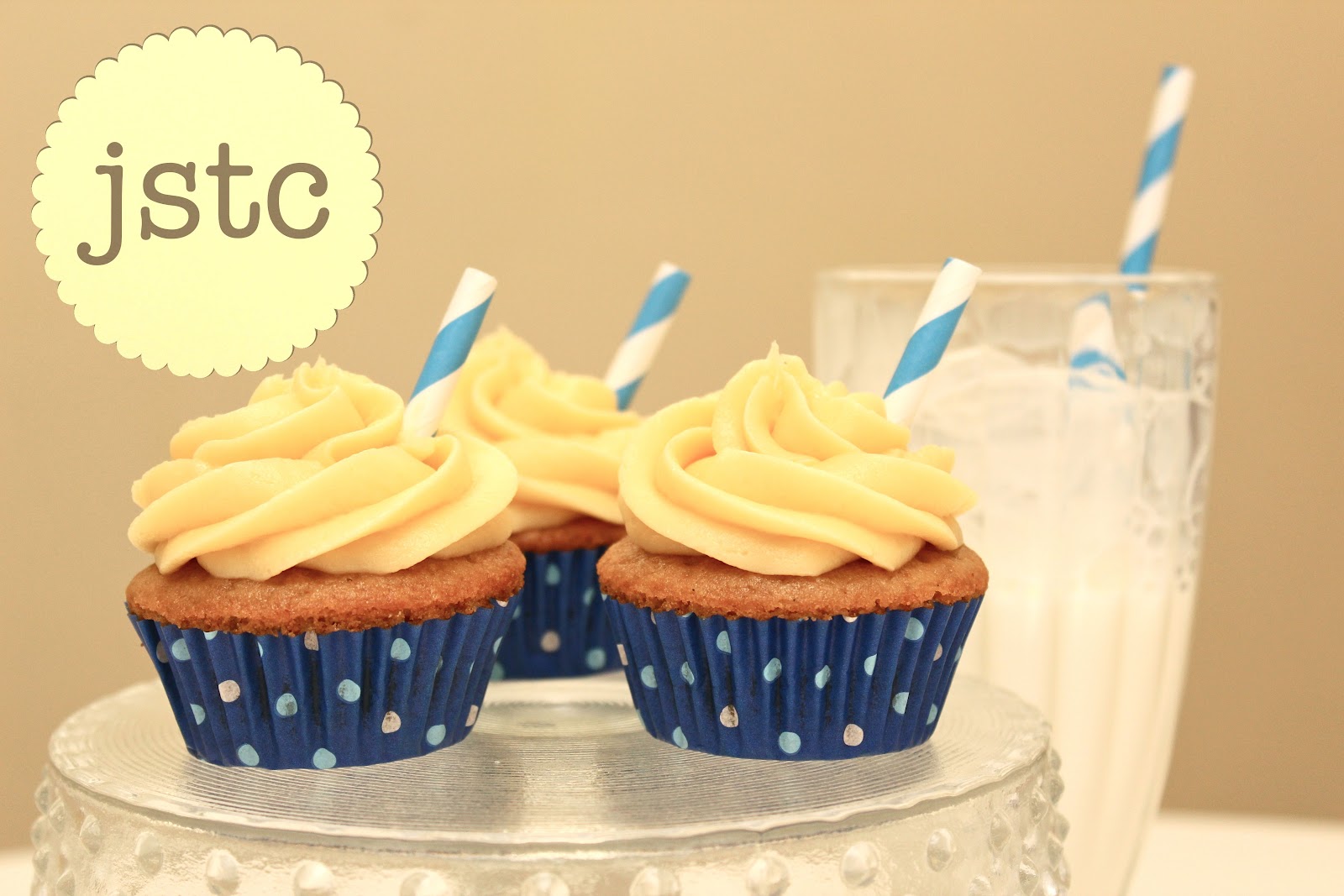 Jemma's Sweet Treat Catering Vanilla Malt, PB&J & Caramel Fudge Cupcakes