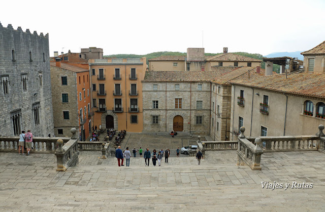 Plaza de la catedral de Girona