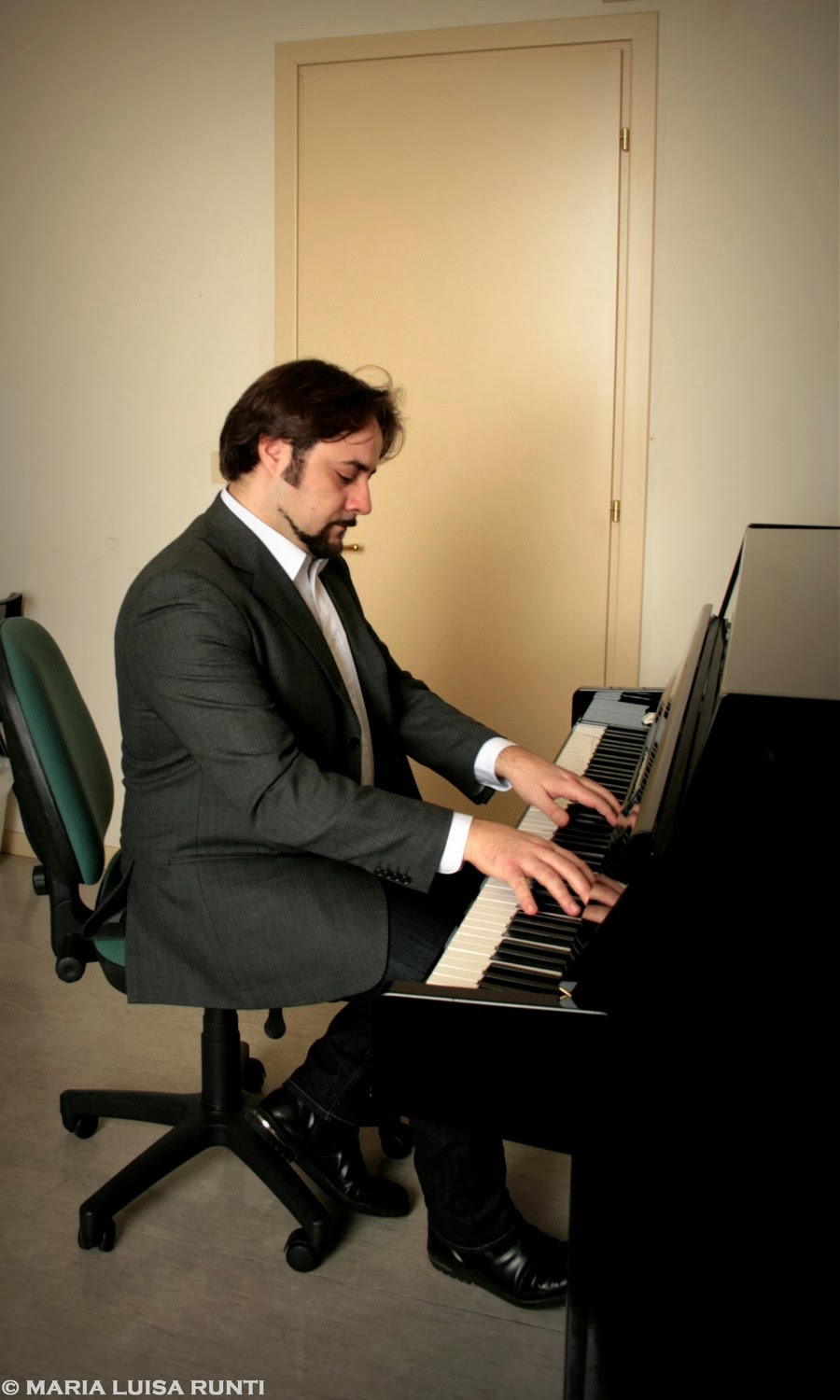 MARIA LUISA RUNTI ALKIMJIE DI PENSIERI ED IMMAGINI Trieste Le