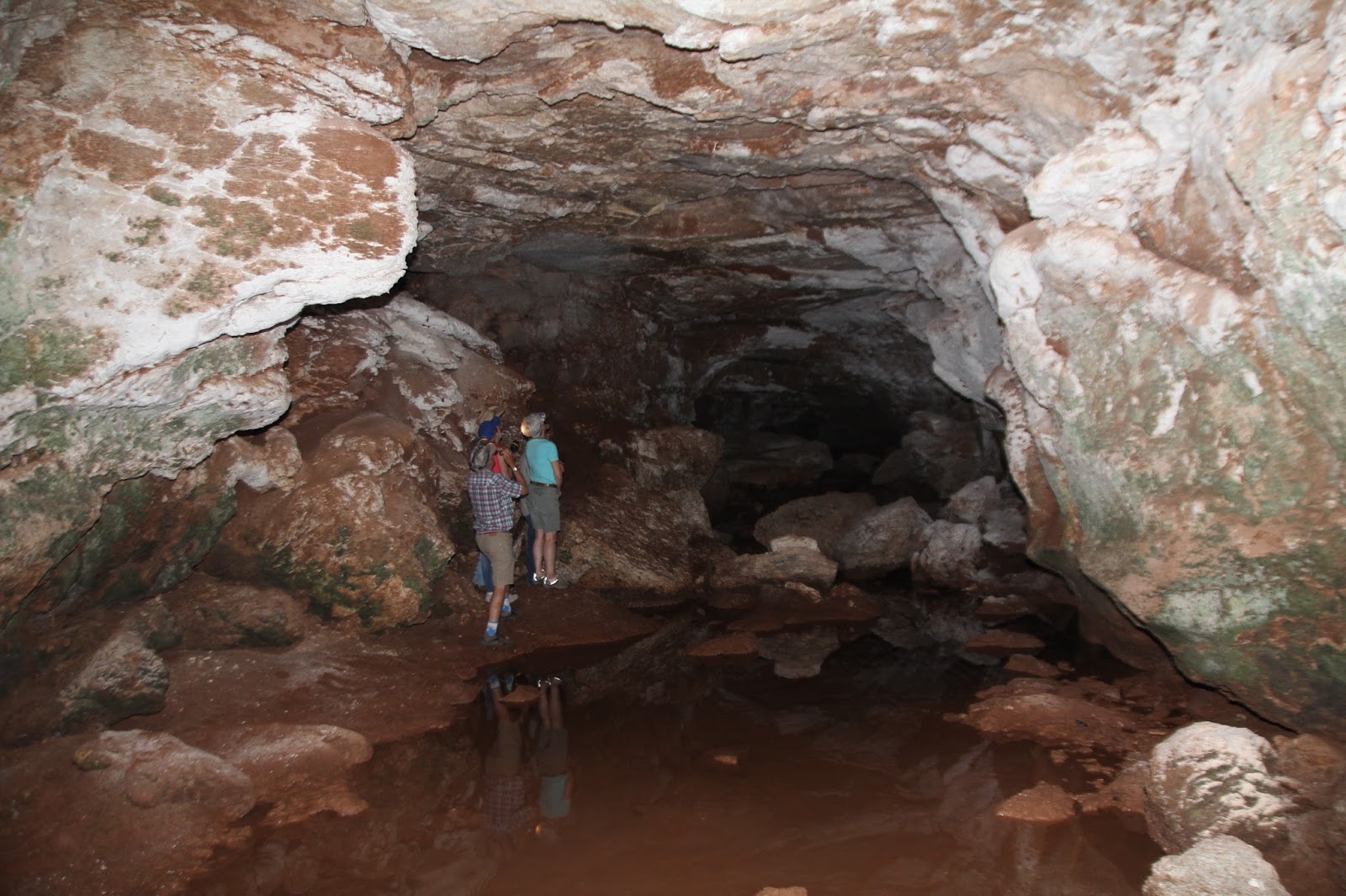 The Kansas Outback Caving the Kansas Outback