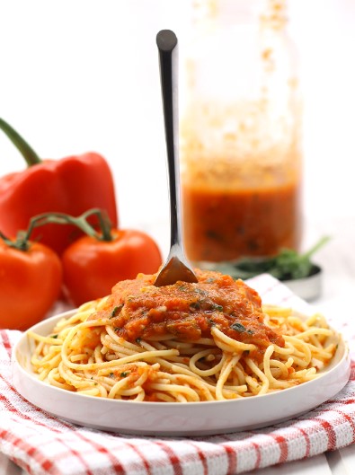 ROASTED RED PEPPER AND TOMATO SAUCE