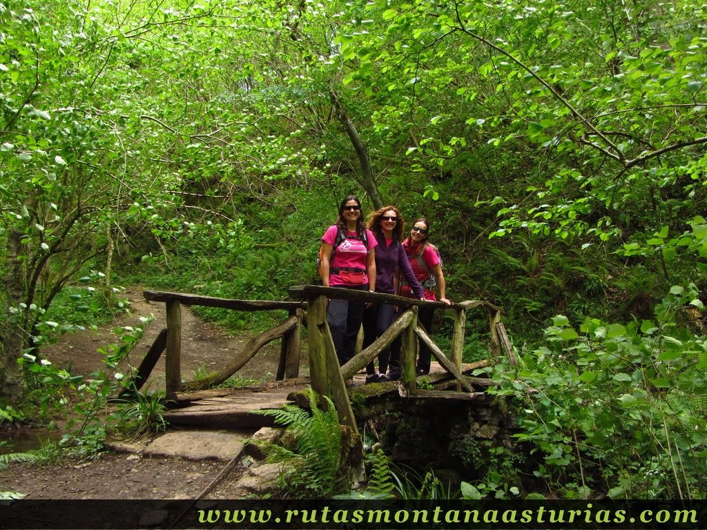 RUTA de las XANAS y VALDOLAYÉS desde el ÁREA RECREATIVA DE LAS XANAS