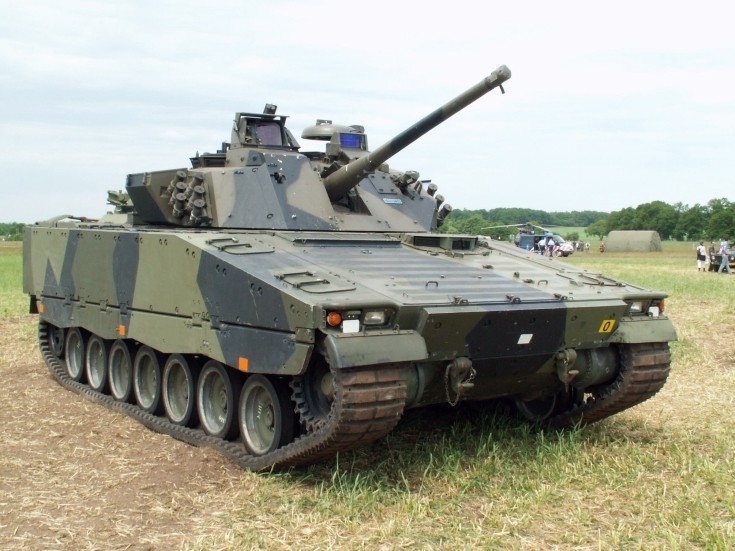 БМП CV9035NL