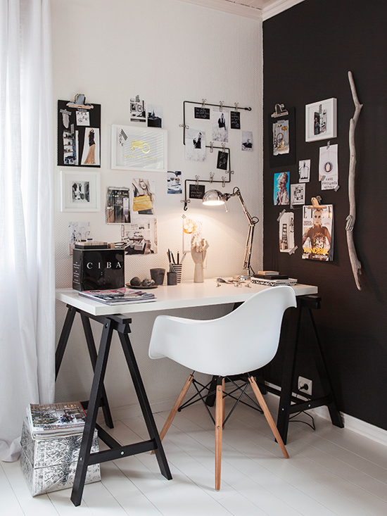 Black and white scandinavian home office by Carina Olander