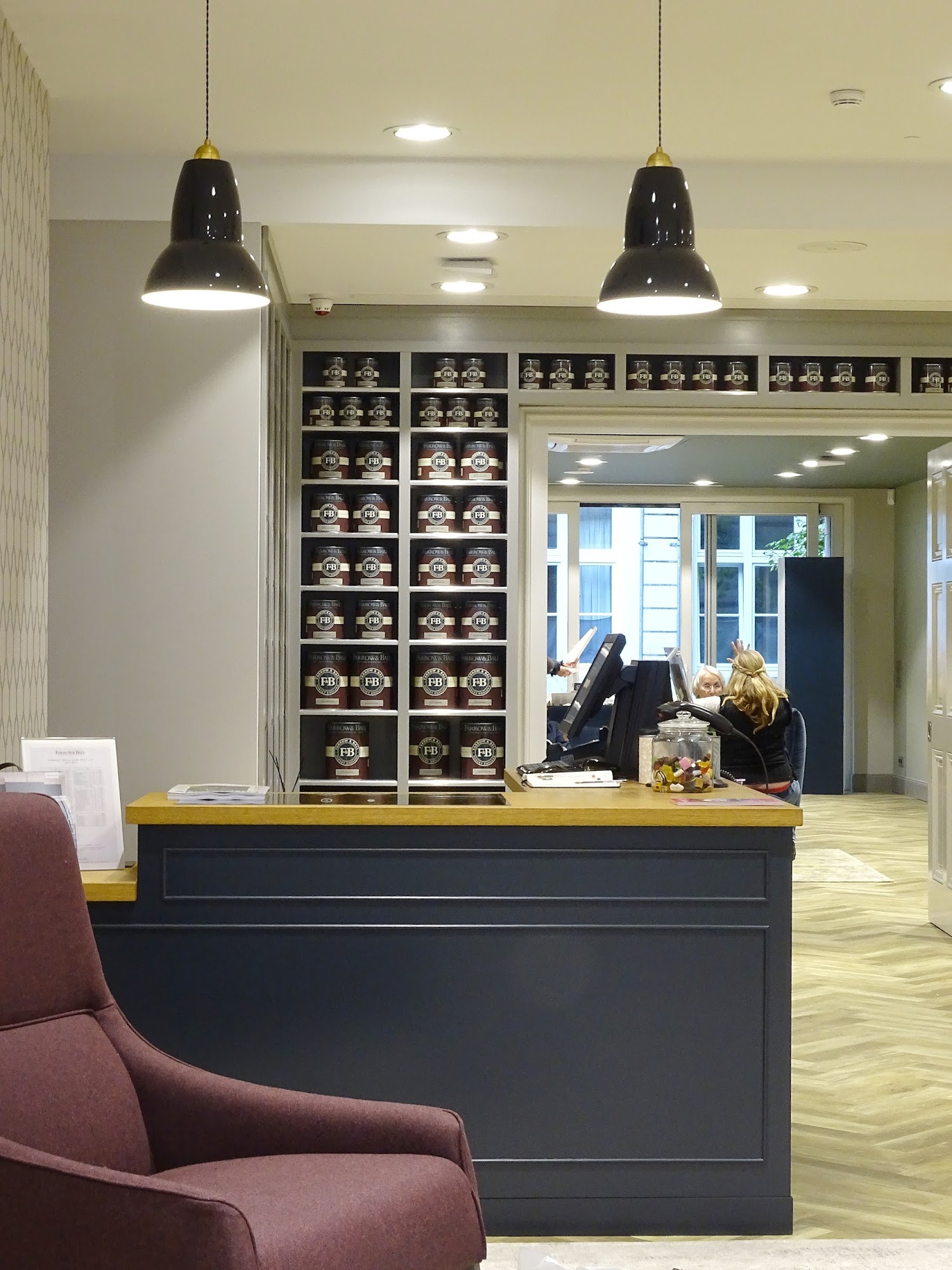 Farbe für deine Wände - Besuch im Farrow & Ball Showroom in Düsseldorf - https://mammilade.blogspot.de Farbe für deine Wände - Besuch im Farrow & Ball Showroom in Düsseldorf - https://mammilade.blogspot.de