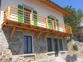 FM BOIS: balcon et barrière de terrasse en mélèze