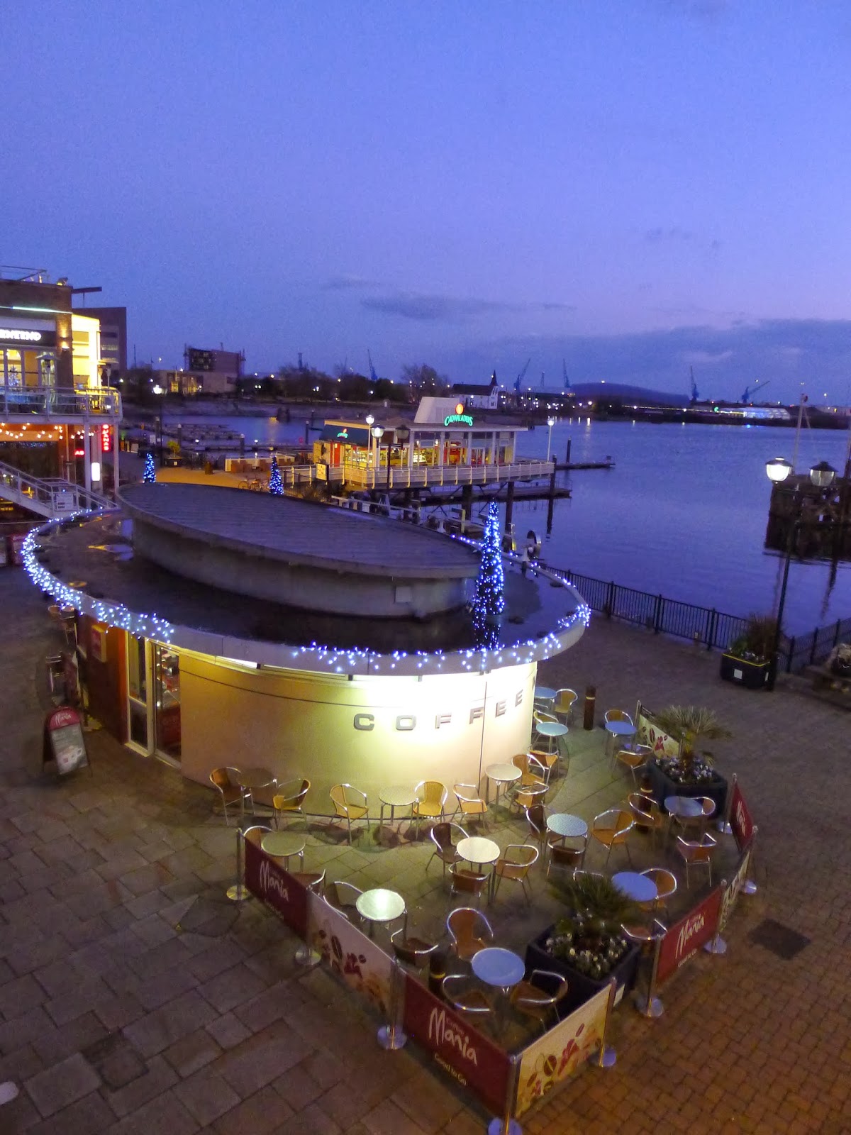 Razón del Gusto Diario de viaje Bahía de Cardiff