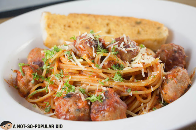 Spaghetti Con Polpette (Meatballs) 