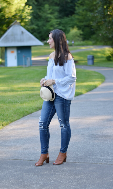 Casual Straw Hat and bell sleeve summer outfit