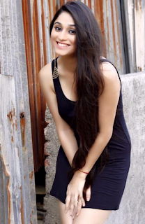 Foto Soumya Seth Cantik Terbaru Foto Soumya Seth Cantik Terbaru
