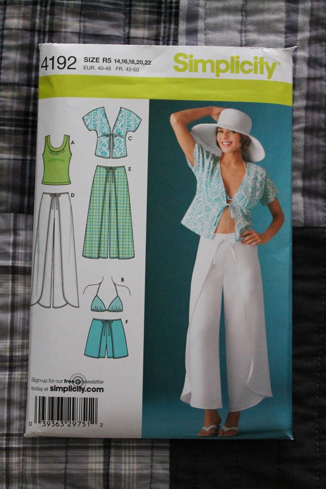 Straight Eight Sewing: Simplicity 4192 Pants Sew-Along