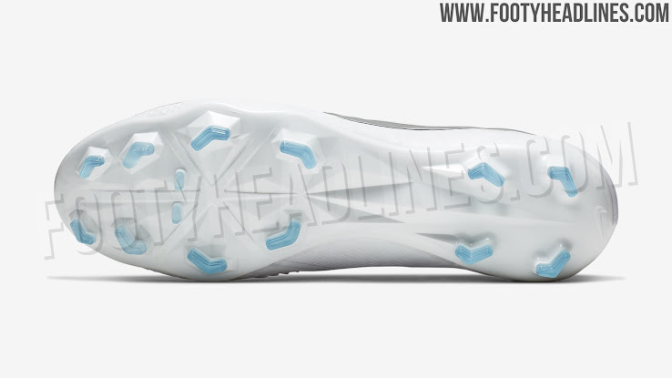 nike phantom venom nouveau white