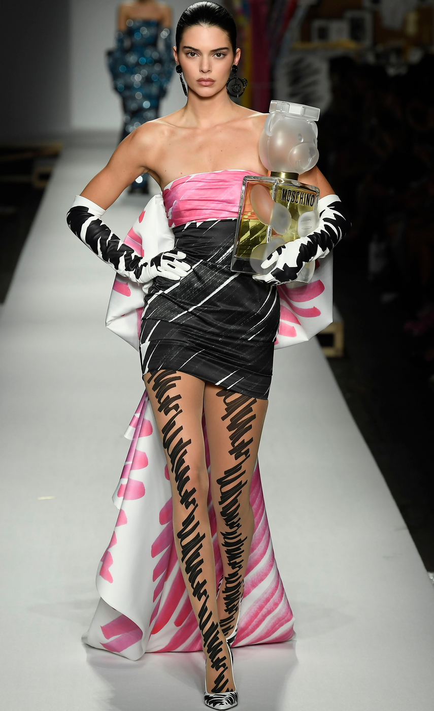 MOSCHINO SPRING 2019 READY-TO-WEAR