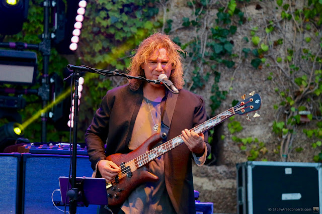 An Interview with Billy Sherwood of YES