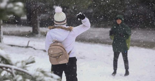 Καιρός: «Έφτασε» σήμερα η «Ζηνοβία» - Δείτε που και πότε θα χιονίσει Καιρός: «Έφτασε» σήμερα η «Ζηνοβία» - Δείτε που και πότε θα χιονίσει