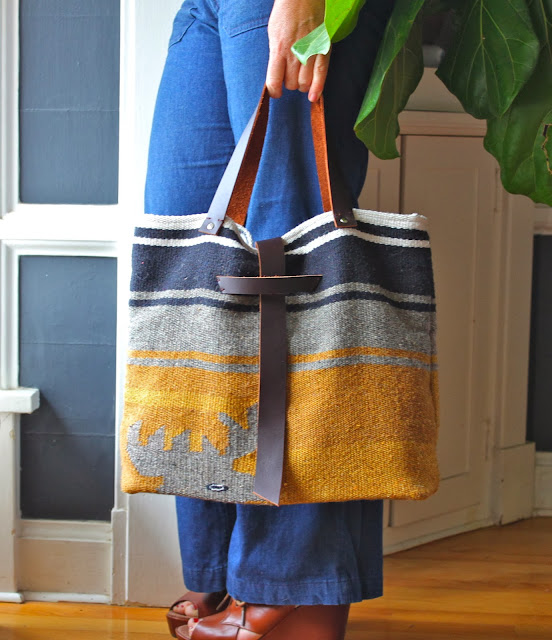 MODERNHAUS: THE WOLFE TOTE / A MODERN BAG FROM VINTAGE TEXTILES
