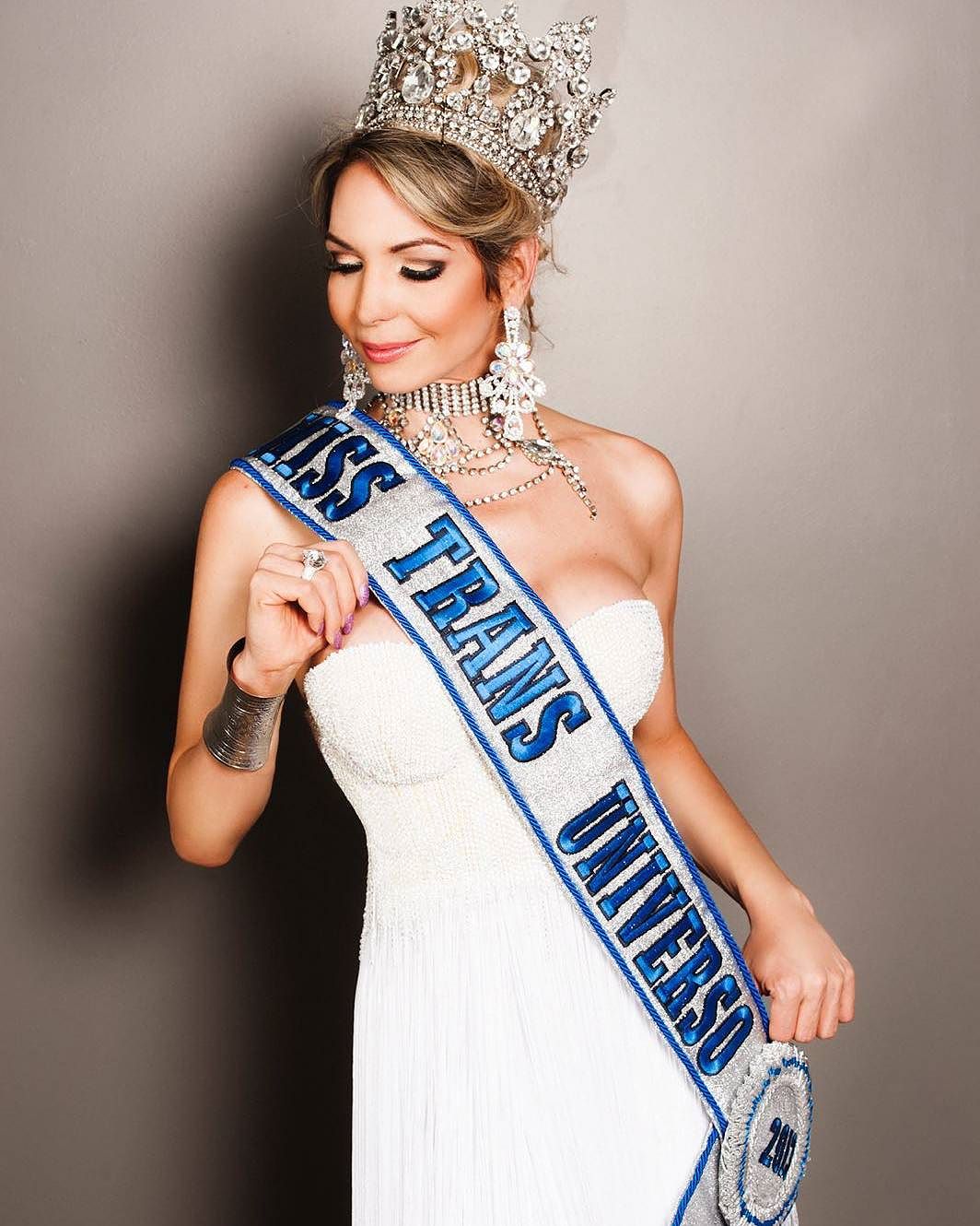 Lavine Holanda – Miss Trans Universe 2013 - TG Beauty