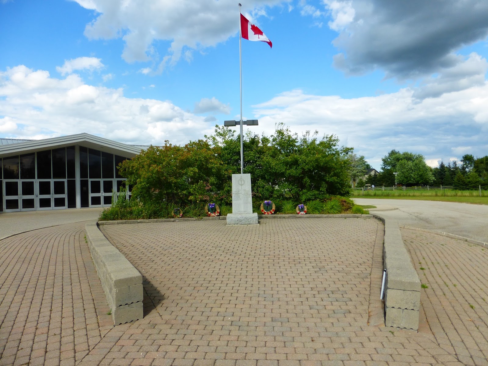 Ontario War Memorials Linwood